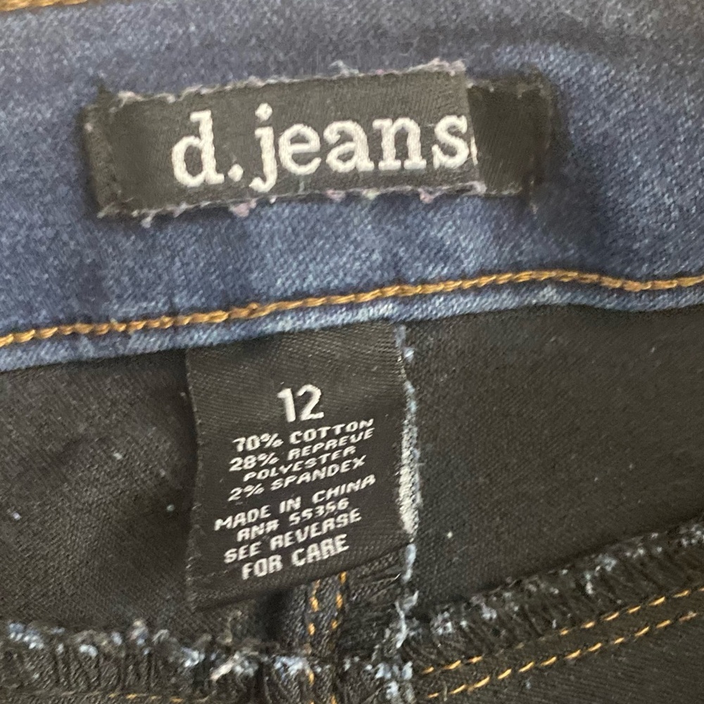 ❤️❤️d.Jean Ultra High Waisted Blue Denim Straight Leg Skinny Stretch Jeans - Picture 3 of 8